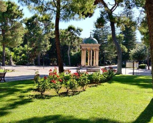 Armonie Salesiani Lecce Hotel Buitenkant foto